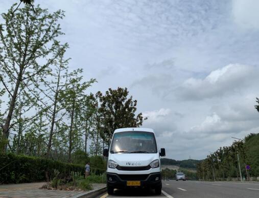 为什么选择依维柯,为啥会选择依维柯