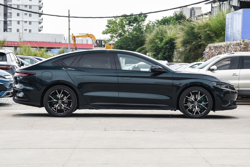 汉ev行车记录仪有声音吗,汉ev全系自带行车记录仪吗