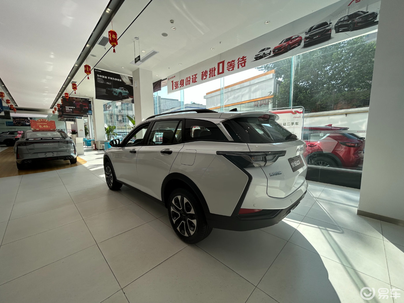 东风风神奕炫2021款后备箱,东风风神奕炫max后备箱