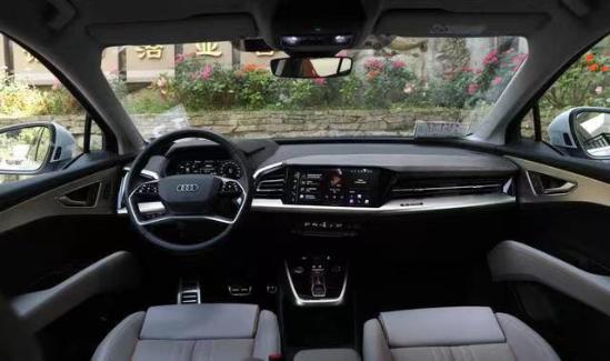 试驾上汽奥迪全系,静态体验上汽奥迪