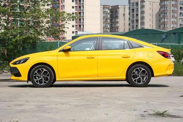 名爵5最值得买的配置和价格,2021款上汽名爵自动8万