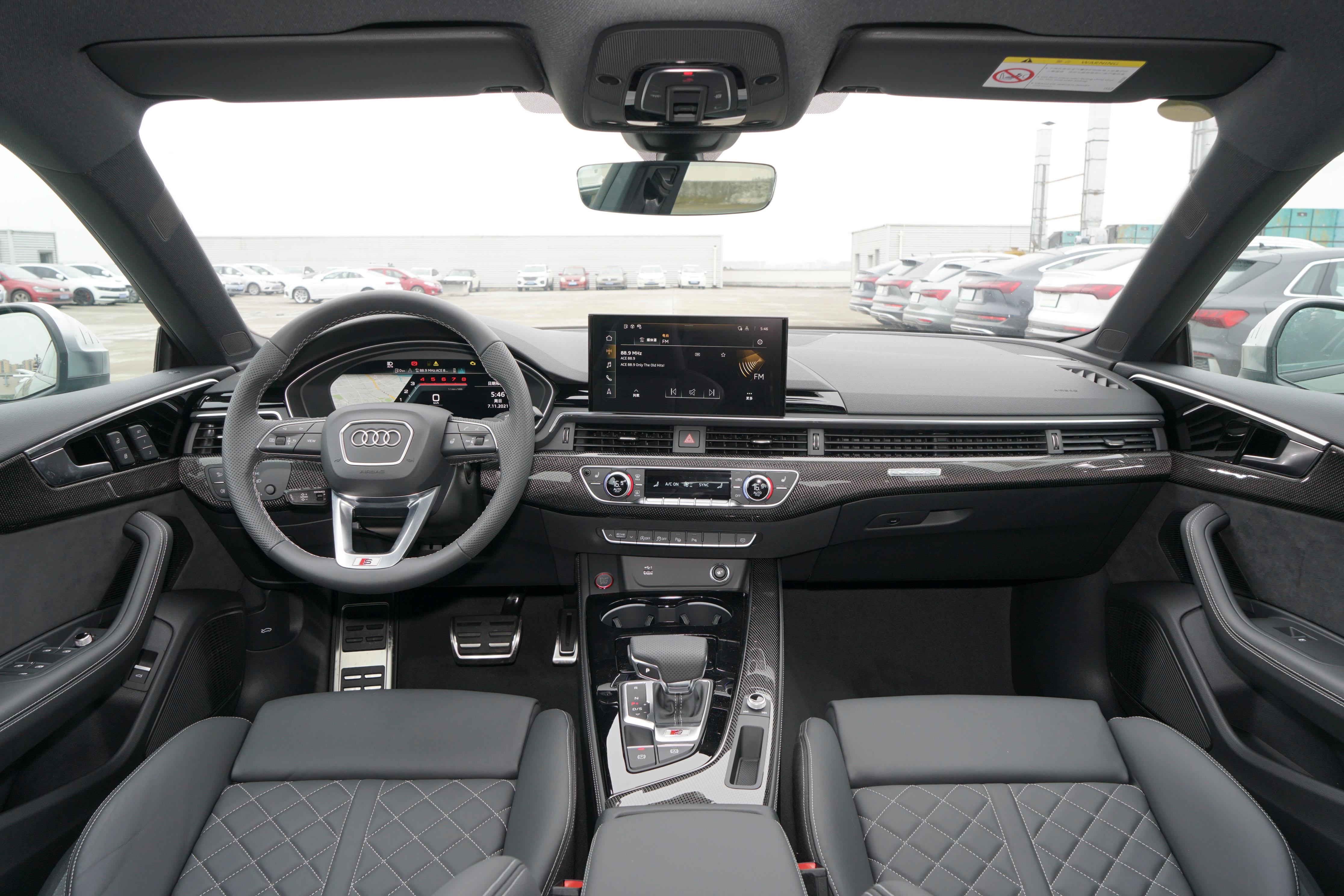 奥迪s5扮猪吃老虎视频,s5扮猪吃老虎的车