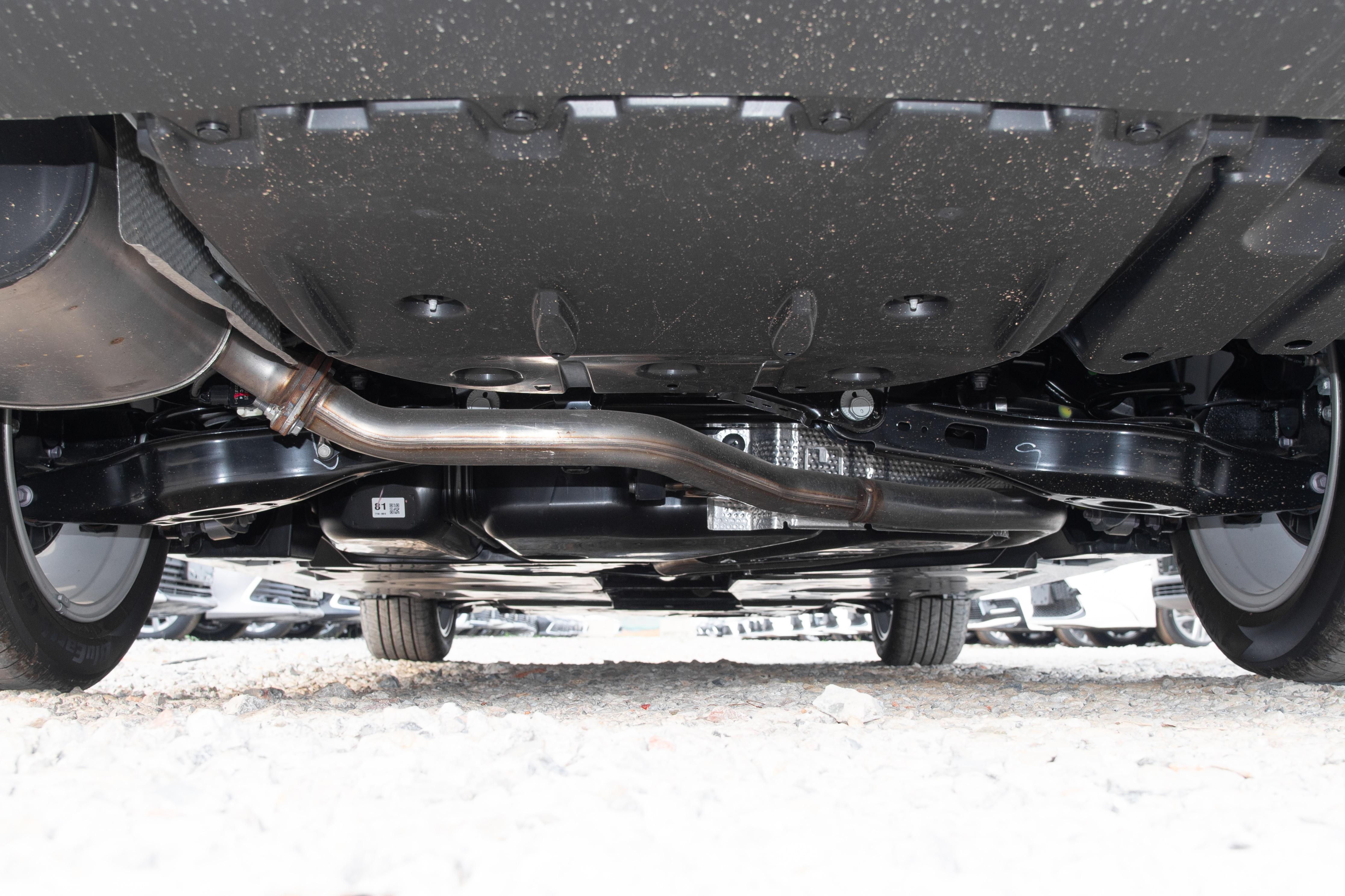 搭载2.5l自吸发动机的二手车,搭载2.5l和8at的车型