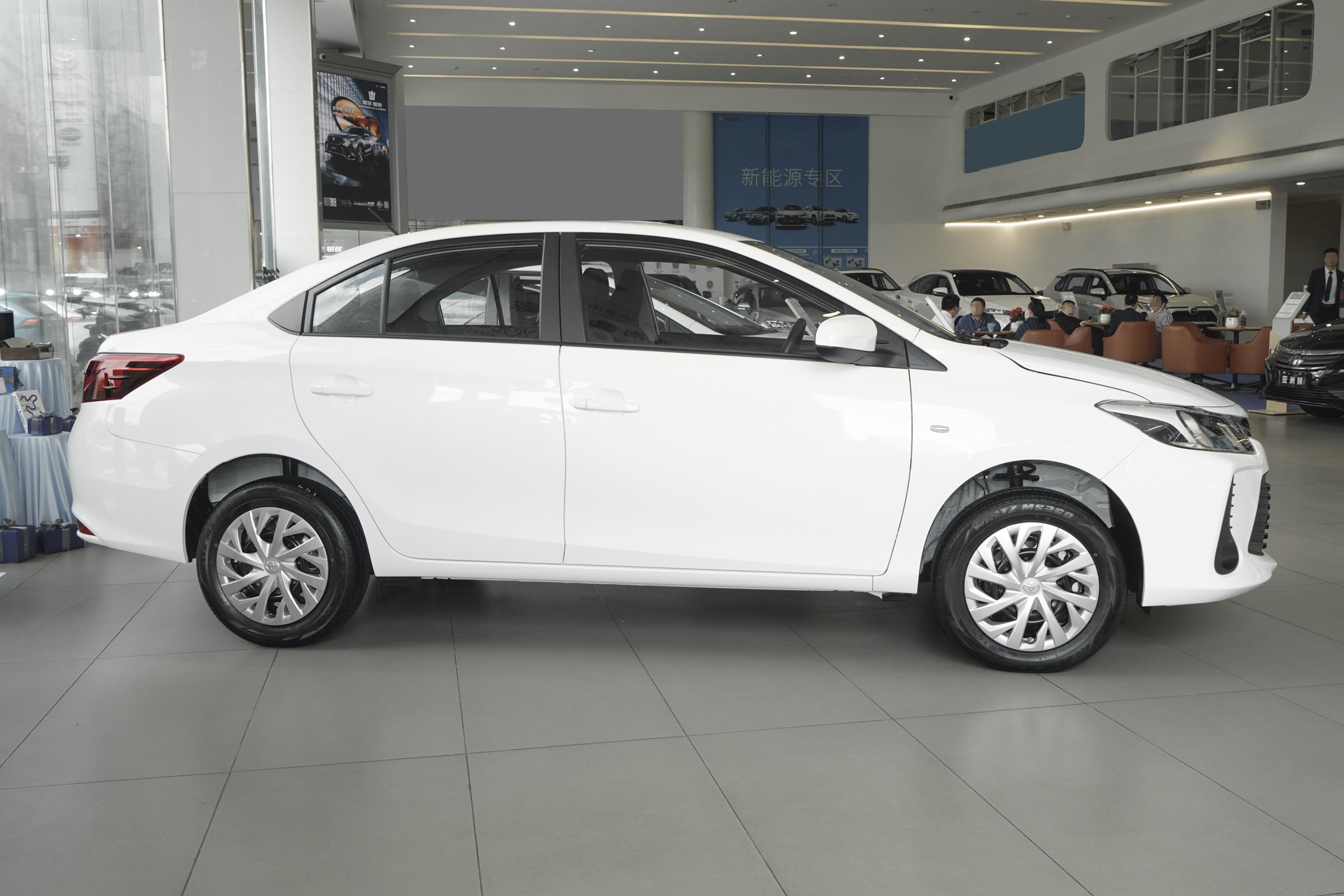 外观好看且油耗低价格在十万的车,威驰车到底怎么样值不值得买