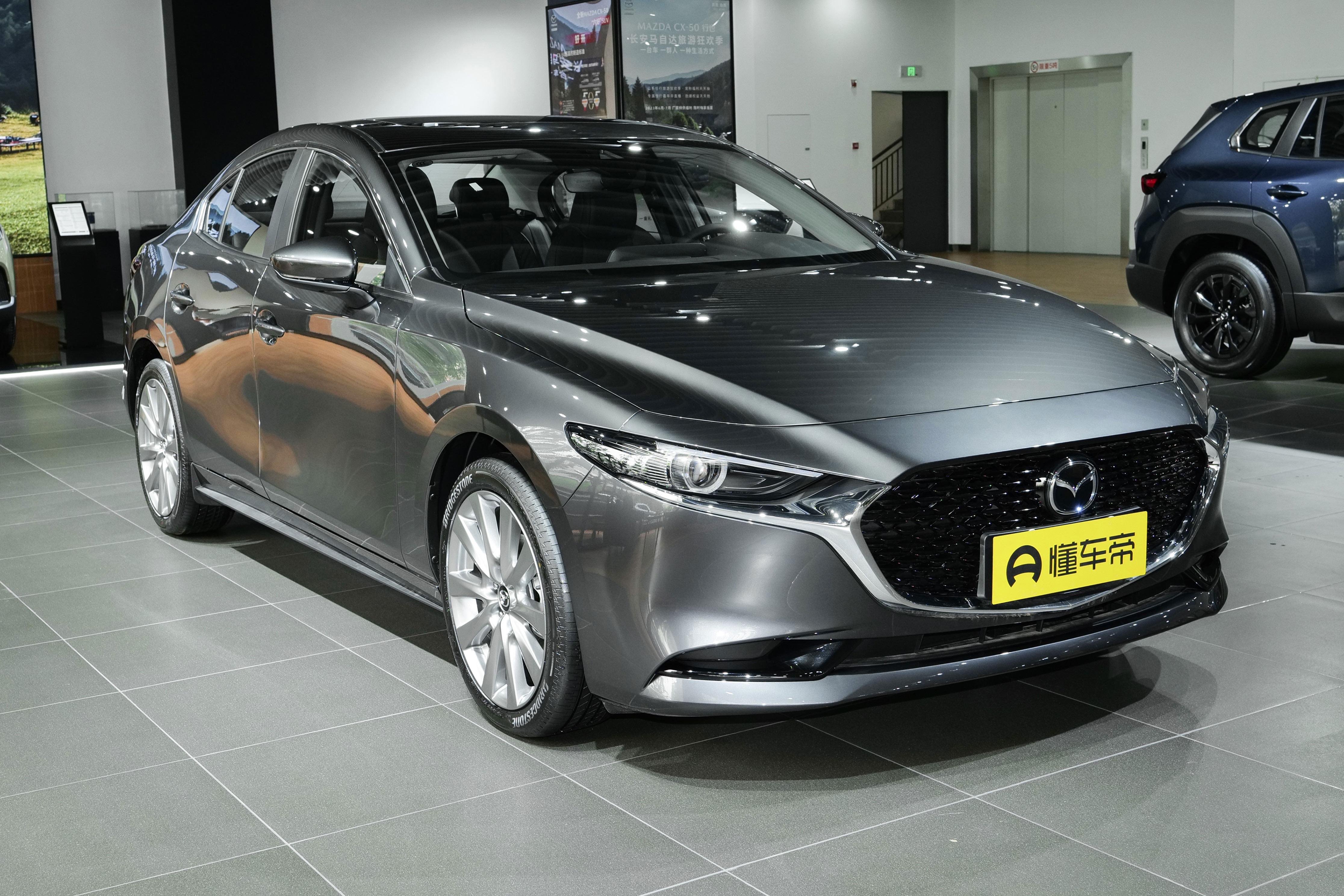 马自达昂克赛拉和速腾怎么选择,昂克赛拉2.0和速腾1.4谁更值得买