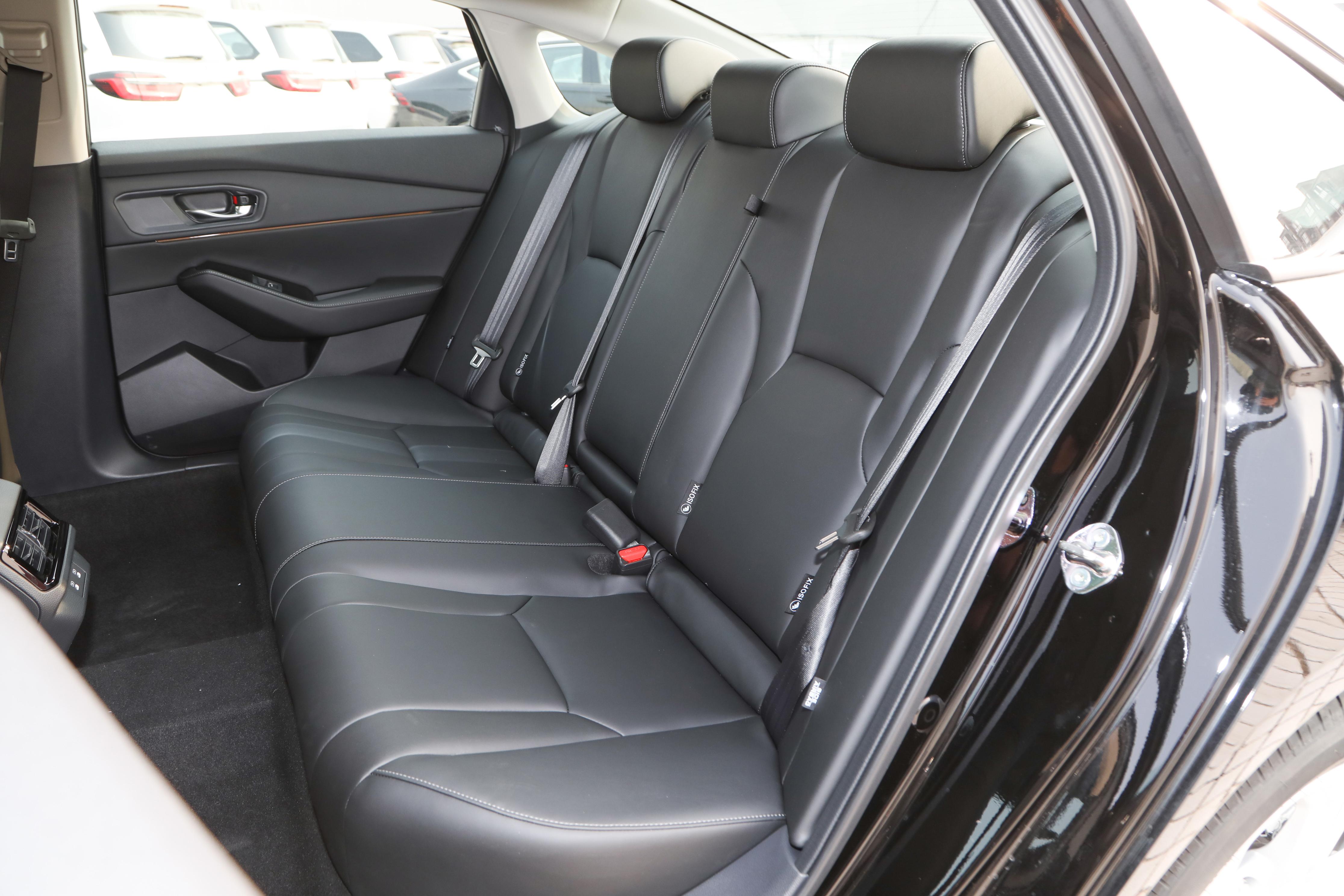 1.5t雅阁舒享型落地价,1.5t雅阁精英版落地价