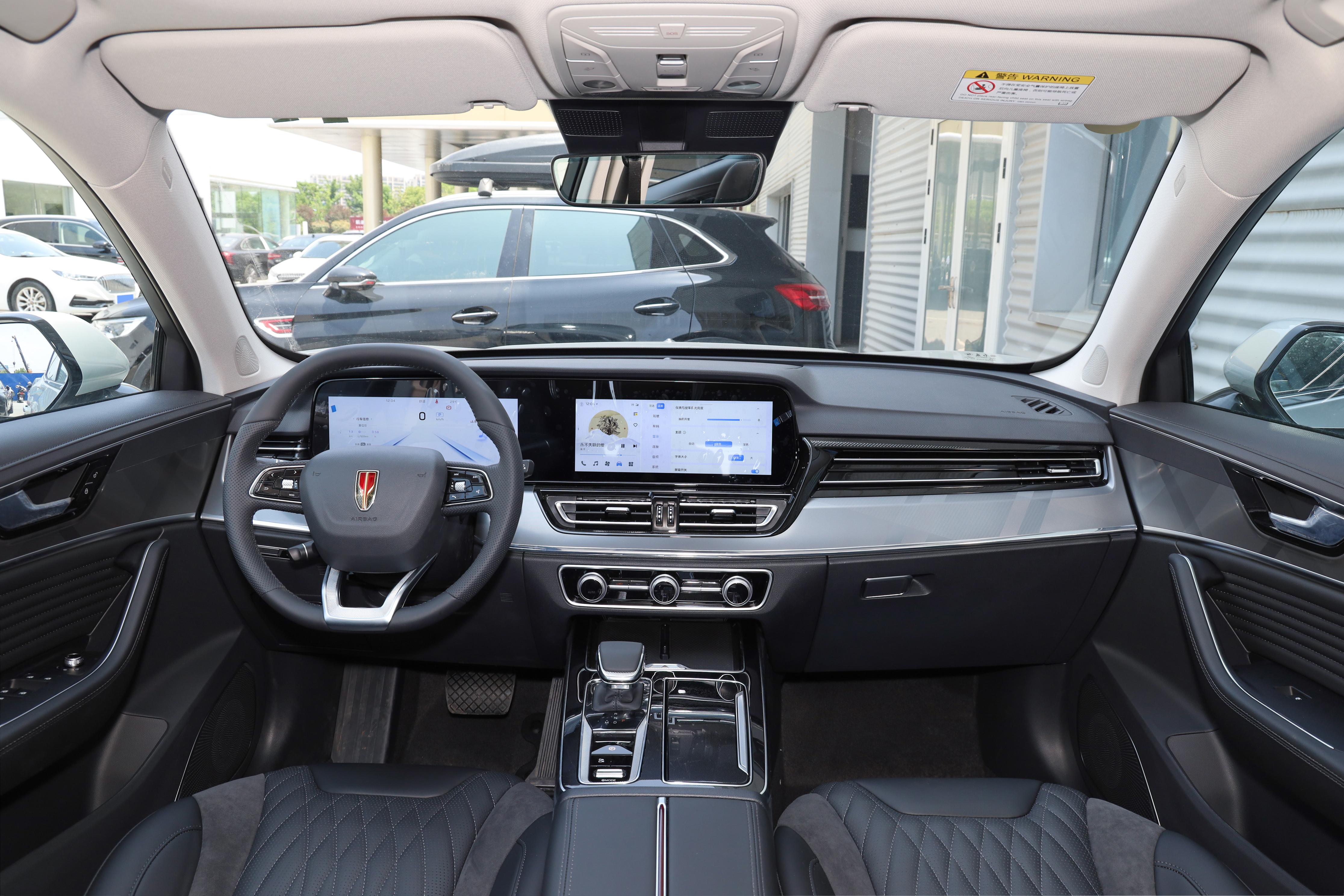 全新2022四驱顶配红旗hs5测评,柯迪亚克冠道红旗hs5哪个性价比高