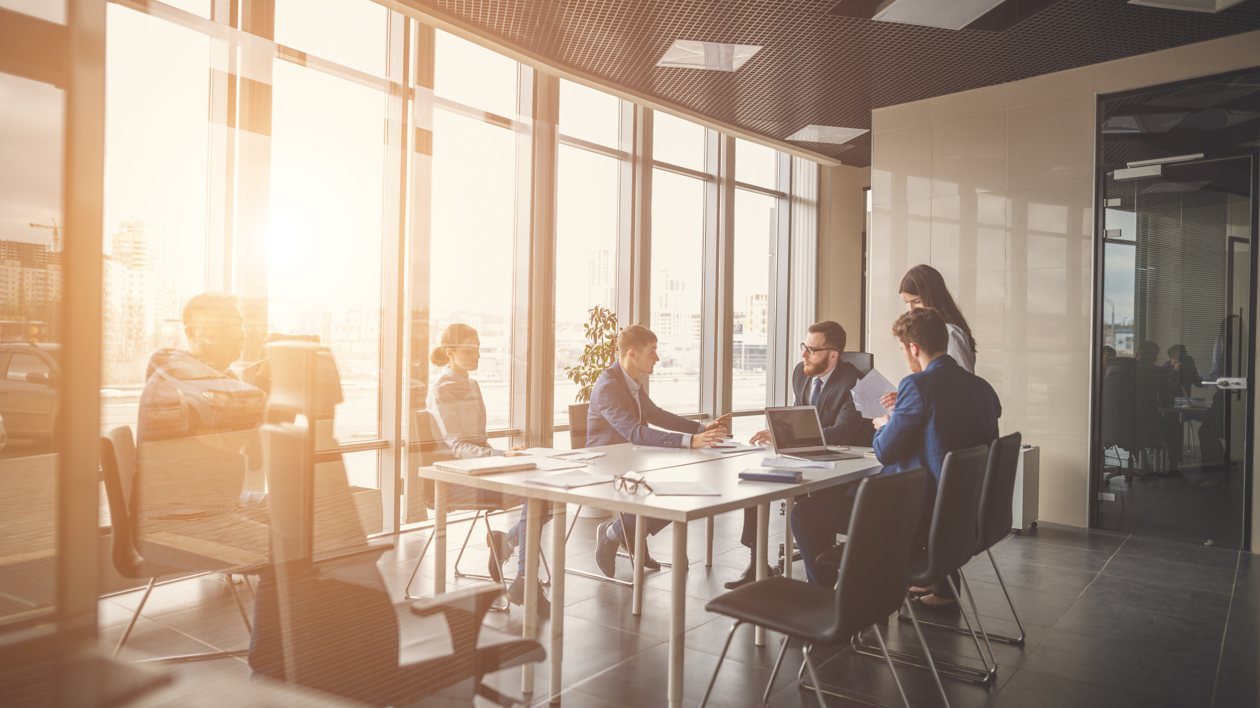 一个电影的评价为什么两极分化,一部电影口碑两极分化说明什么