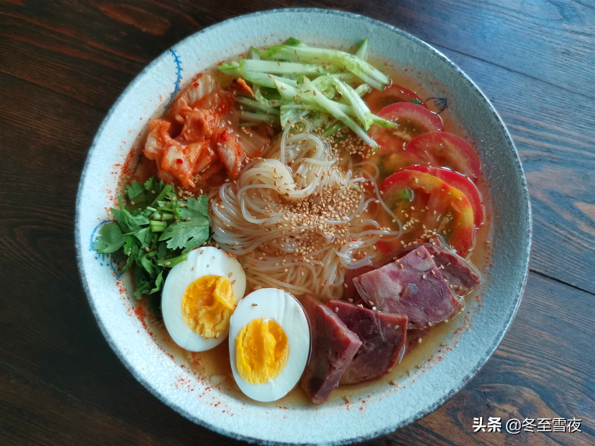 东北老太太热汤冷面的正宗做法,正宗东北冷面家常做法