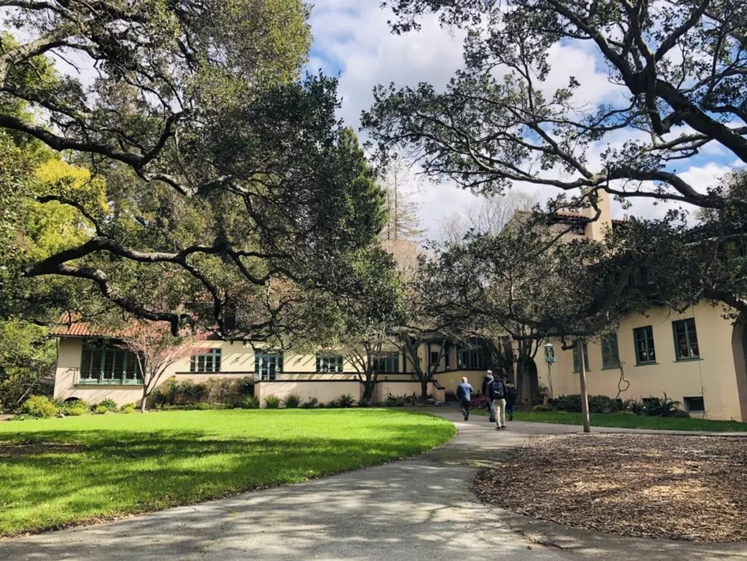 美国西海岸(碰撞)古巴哈瓦那