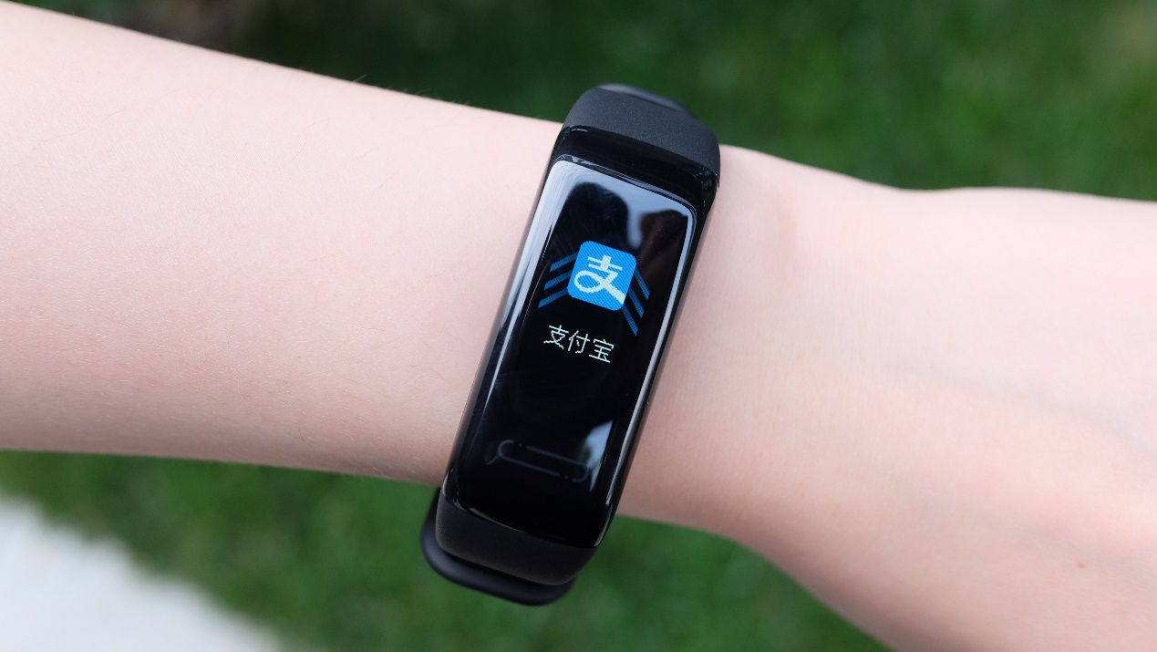 乐心智能手环5,乐心手环5s恢复初始设置教程