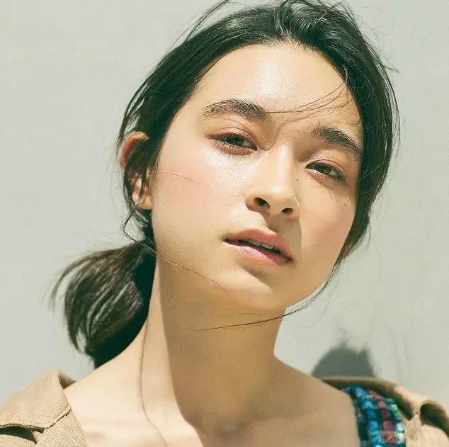 平价腮红收敛色和膨胀色的推荐,腮红推荐黄皮显白粉色哑光