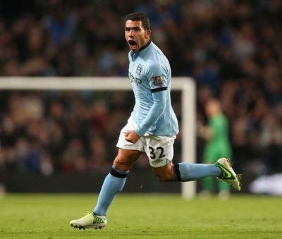 阿德巴约滑跪阿森纳视频,阿德巴约滑跪阿森纳庆祝