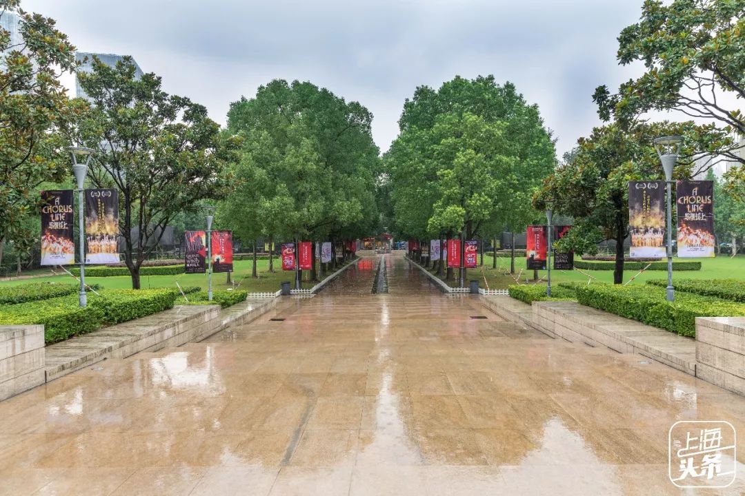 结棍！上海人家门口的这条老街，竟然见证了上海滩的百年风云