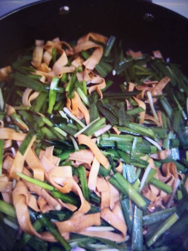 韭菜新吃法一周瘦八斤,韭菜这样吃一夜暴瘦三斤