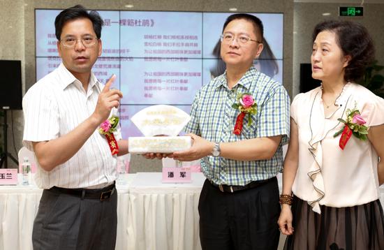 歌手姚贝娜离世前的忠告,姚贝娜奶奶晚年生活