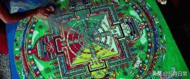 让我们的青春哭成狗，只是他彪悍人生里一件小事