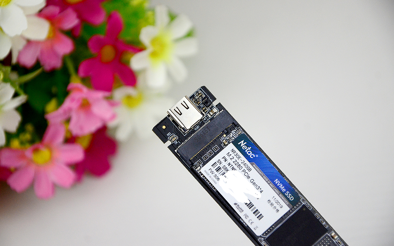 硬盘盒加固态硬盘和移动硬盘区别,固态硬盘改移动硬盘硬盘盒怎么选