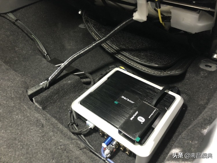 必伟汽车音响喇叭好不好，试听下南昌靓典改装后的丰田亚洲龙