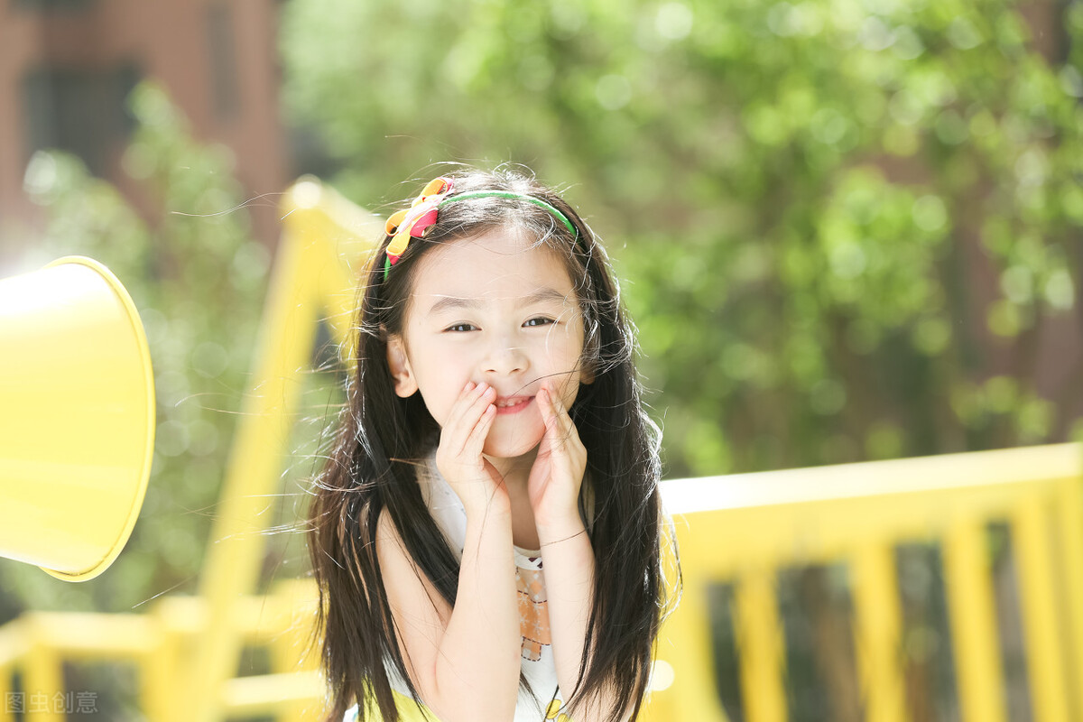 高校教室不雅视频泄露:如果你有女儿,一定告诉她守住这3条底线