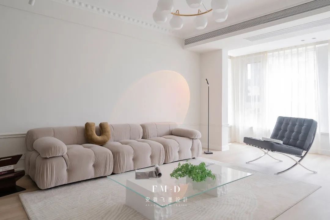 奶油原木风房间高级感配色,以原木为基调的奶油色日式温暖家