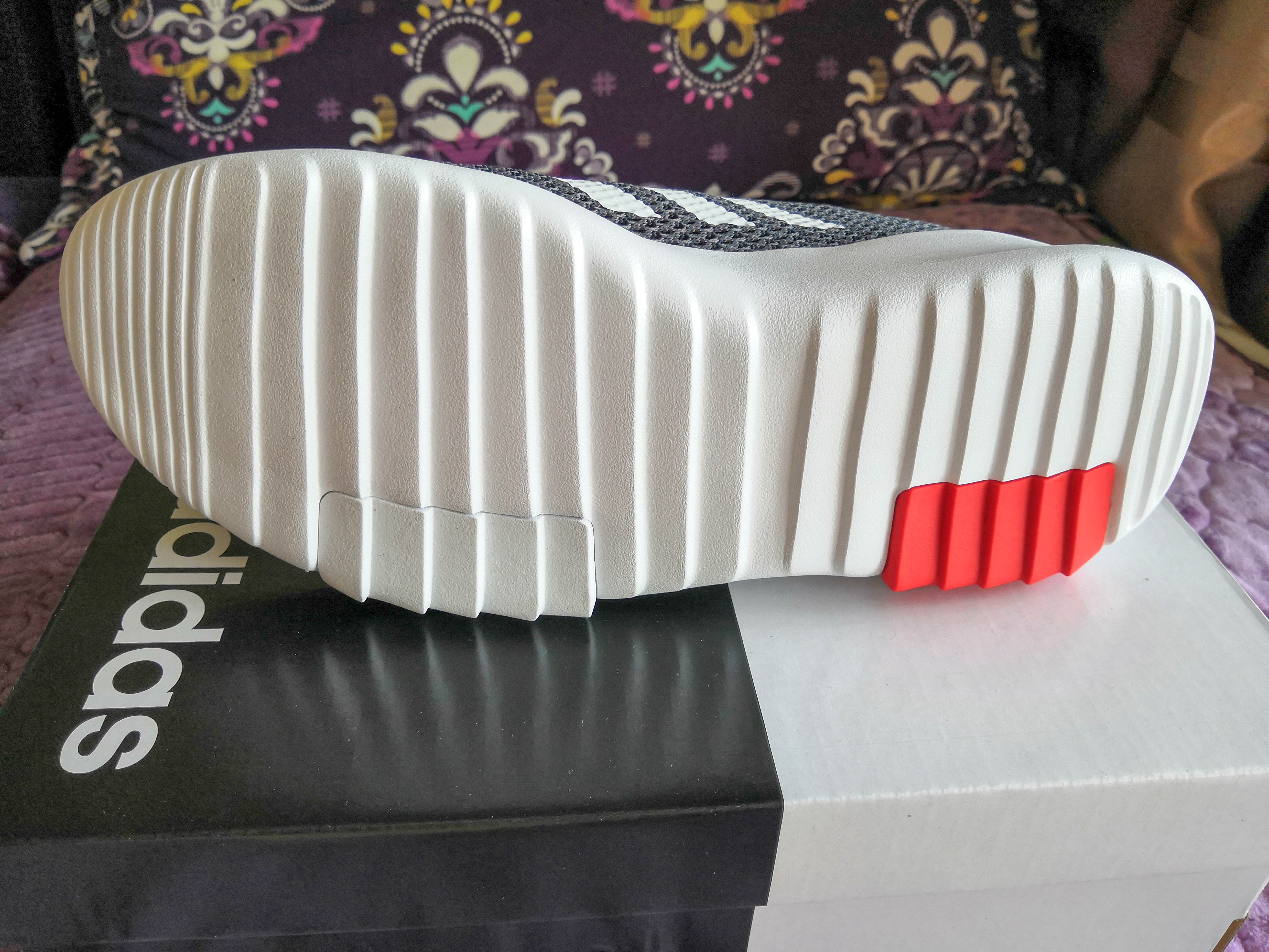 好看的adidasneo运动鞋,夏天运动套装短裤adidas