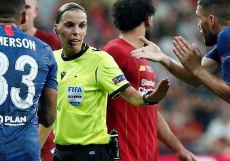 切尔西vs利物浦门将精彩扑救,门将慢动作扑救剪辑