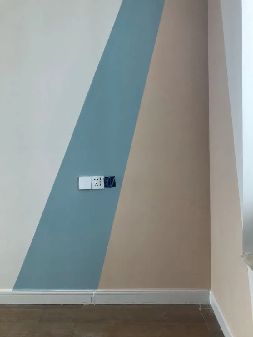 墙面刮腻子油漆施工方案怎样写,装修墙面刮腻子前的注意事项