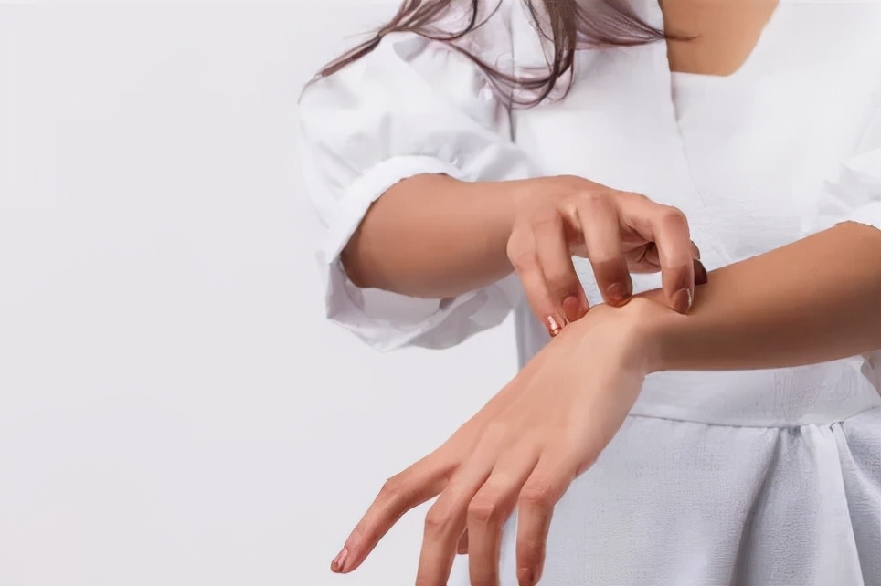 放疗后皮肤溃烂可以涂生长因子吗,鼻咽癌放疗后皮肤溃烂能用什么药