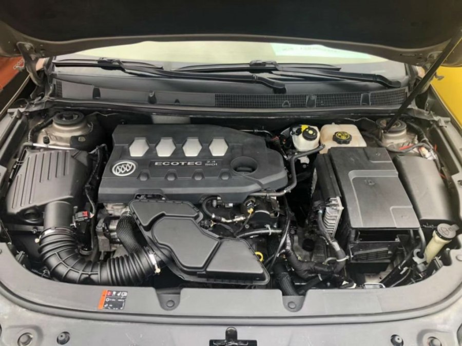 11万左右能买到哪年的君越,11万买别克