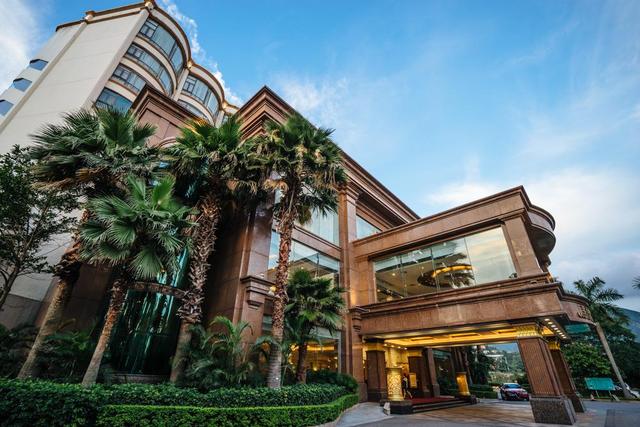 东莞三正半山酒店一楼,东莞塘厦三正半山酒店怎么样