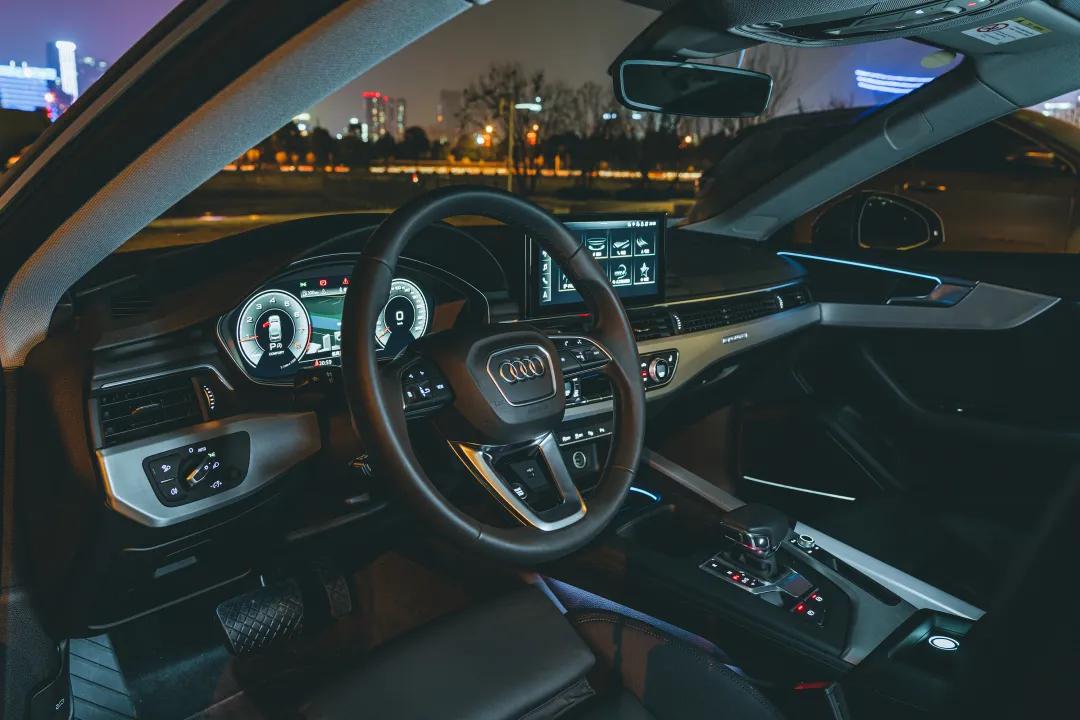 奥迪a5进口sportback45甄选,奥迪a5sportback碰撞测试