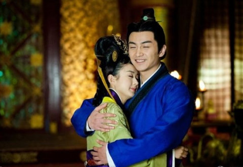 高湛称帝后，是如何对待嫂子和侄子的？简直*兽禽**不如