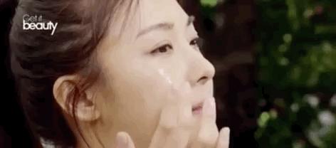 晒后修复小常识,太阳晒后皮肤发红发痒怎么修复