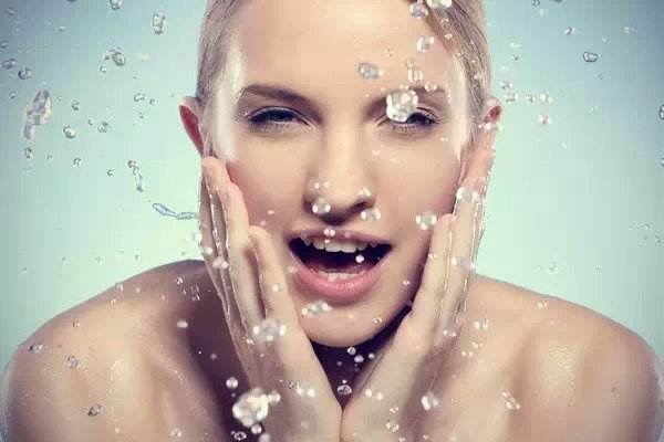 女人四十岁气质打败颜值,女人四十岁相貌的改变