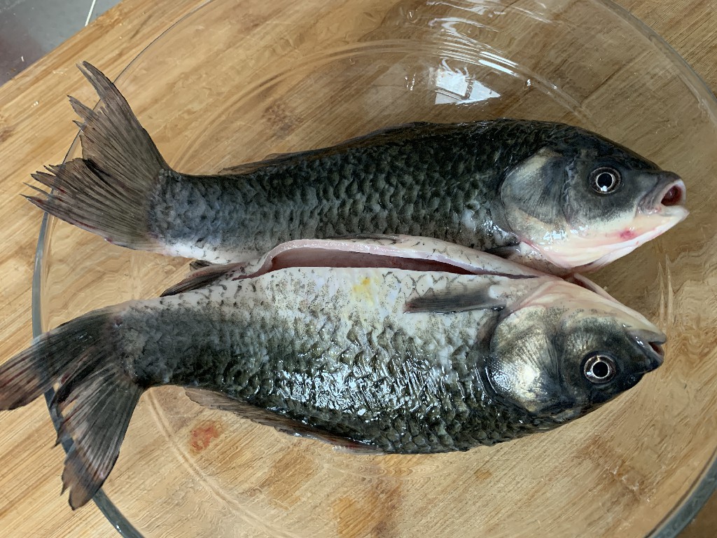 给鱼去腥用料酒行吗,给鱼去腥用什么佐料