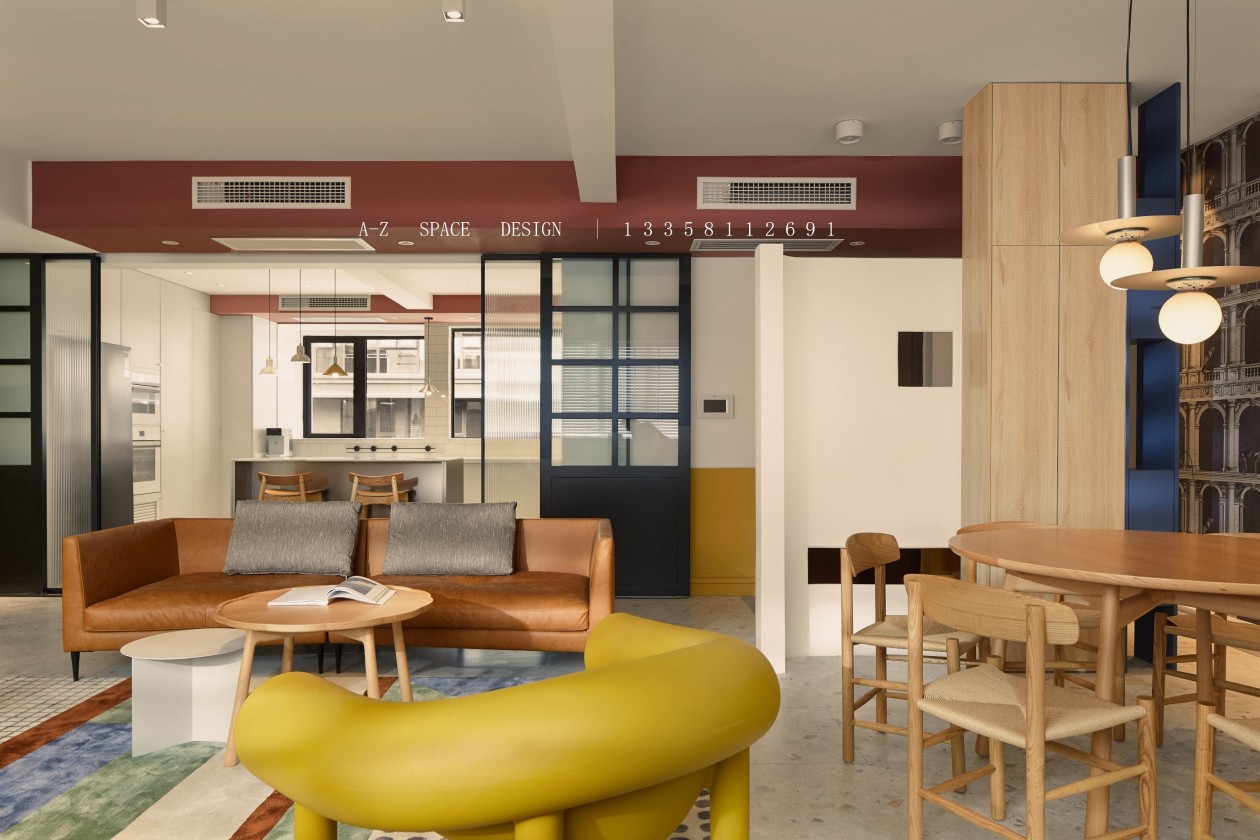 “拼一脸的缤纷染一屋的色块做最精彩的自己”原木家具最百搭