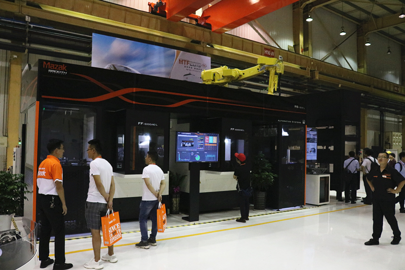 马扎克小巨人加工中心操作,小巨人马扎克加工中心