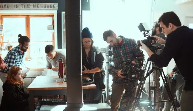 受疫情影响,近20%美国摄影师转行求谋生/普利策奖获奖名单公布