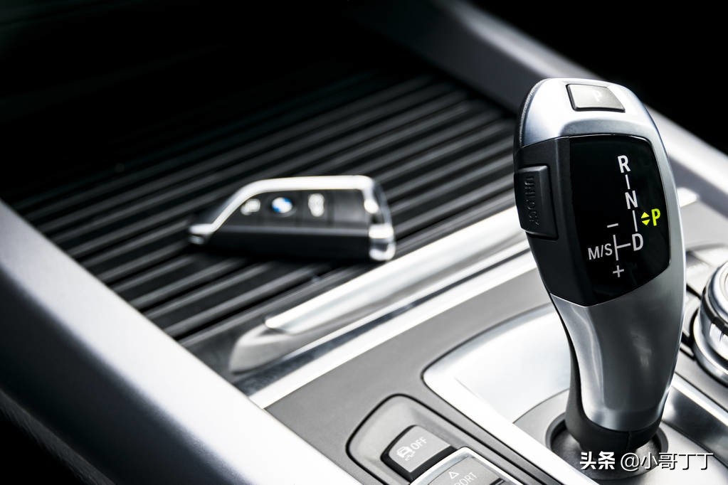 起亚韩系车怎么选,10万公里的起亚韩系车能买吗