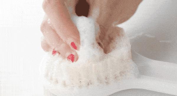 夏天就要心机露肤才更显瘦,又到了夏天露腿露肩的季节