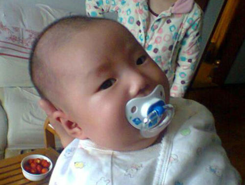 母乳24小时涨奶怎么办,母乳太涨了用吸奶器怎么用