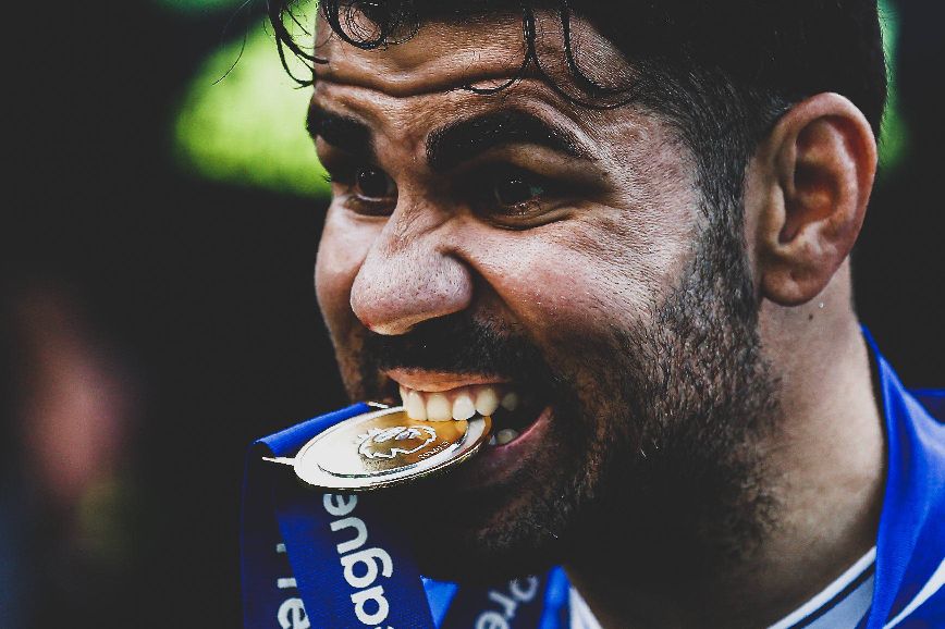 盘点足球坛颜值高的球员,足球场上现役最骚的球员