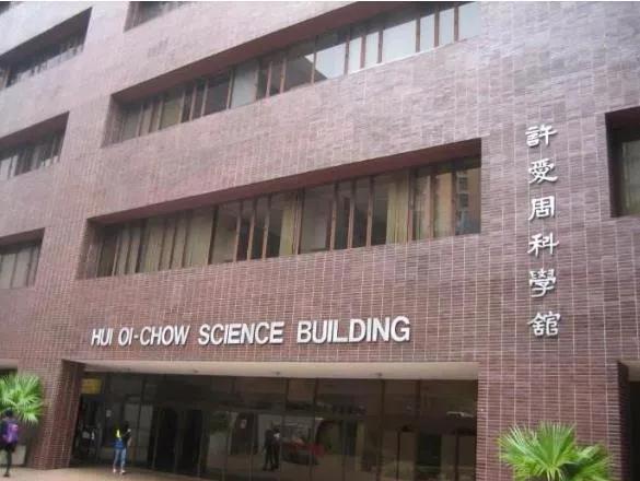 50岁李嘉欣身价多少,李嘉欣豪门上位史