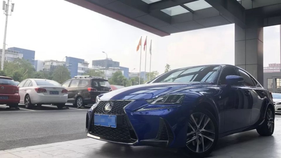 可以不换原厂轮胎吗,有没有必要换原厂好轮胎