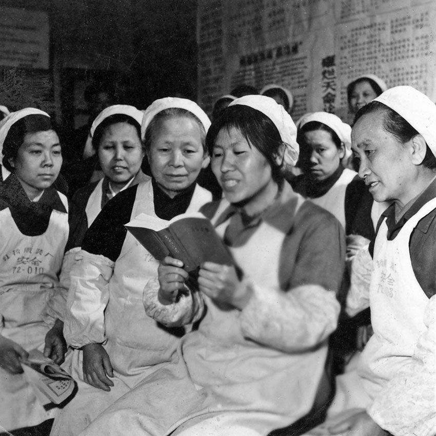 党史讲解员讲述党史故事,党史馆讲故事