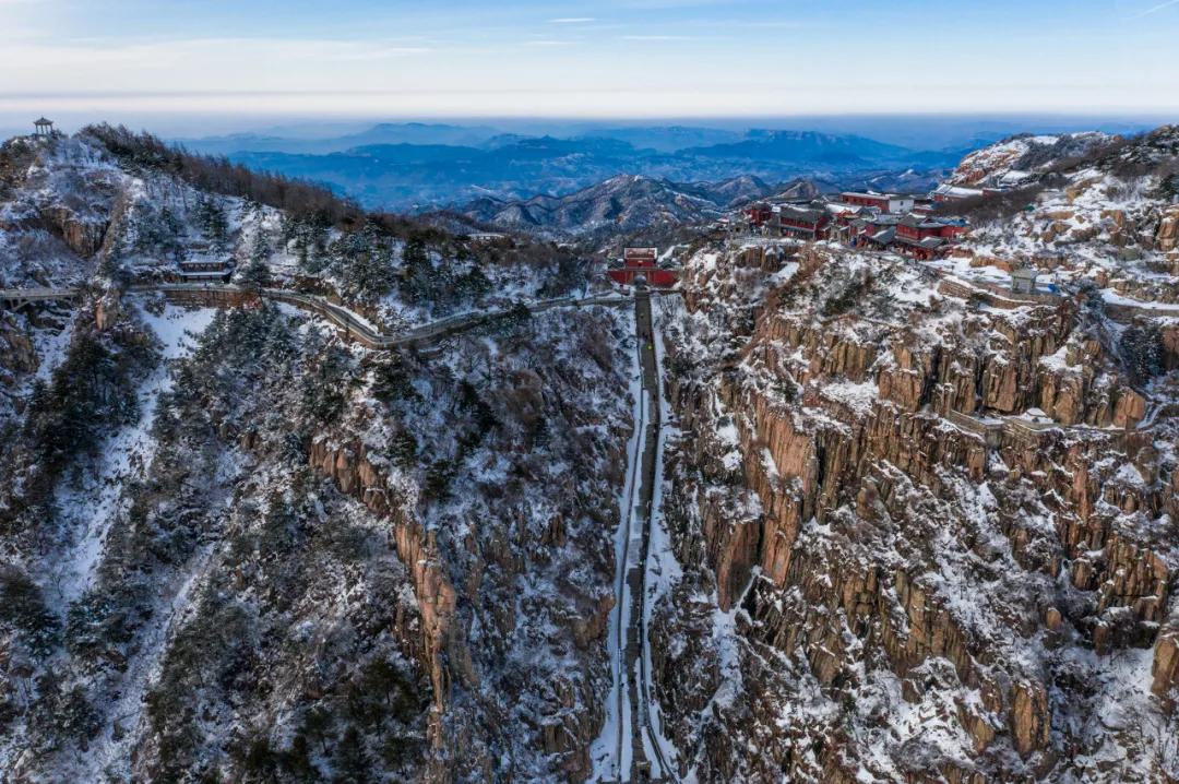 浜斿渤鐙皧涓崕鍦ｅ北,浜斿渤鐙皧涓崕鍦ｅ北鍥剧墖