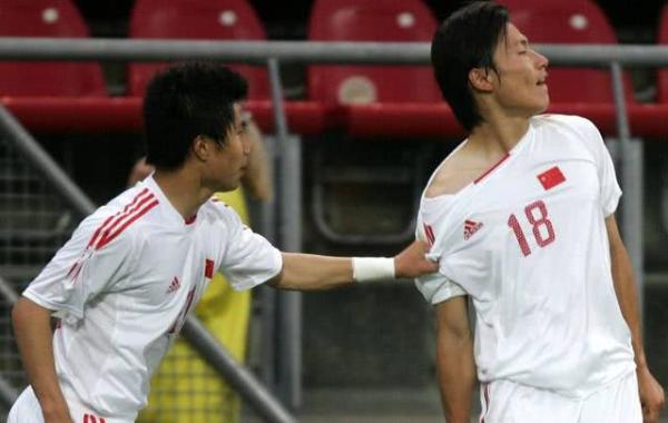 这才是中国足球最精彩的比赛,2005中国足球2比3败德国