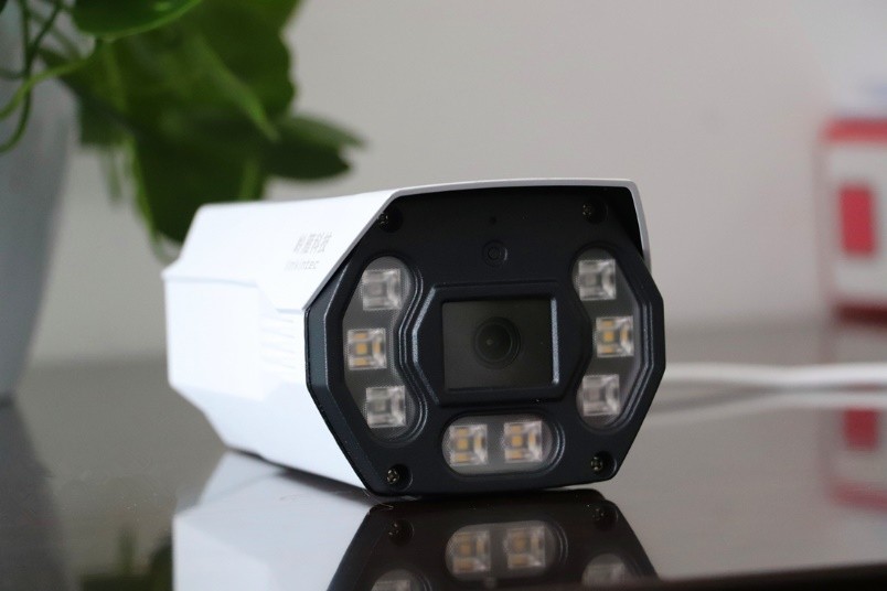 岭雁科技室内摄像头,岭雁科技和家亲智能摄像头怎样