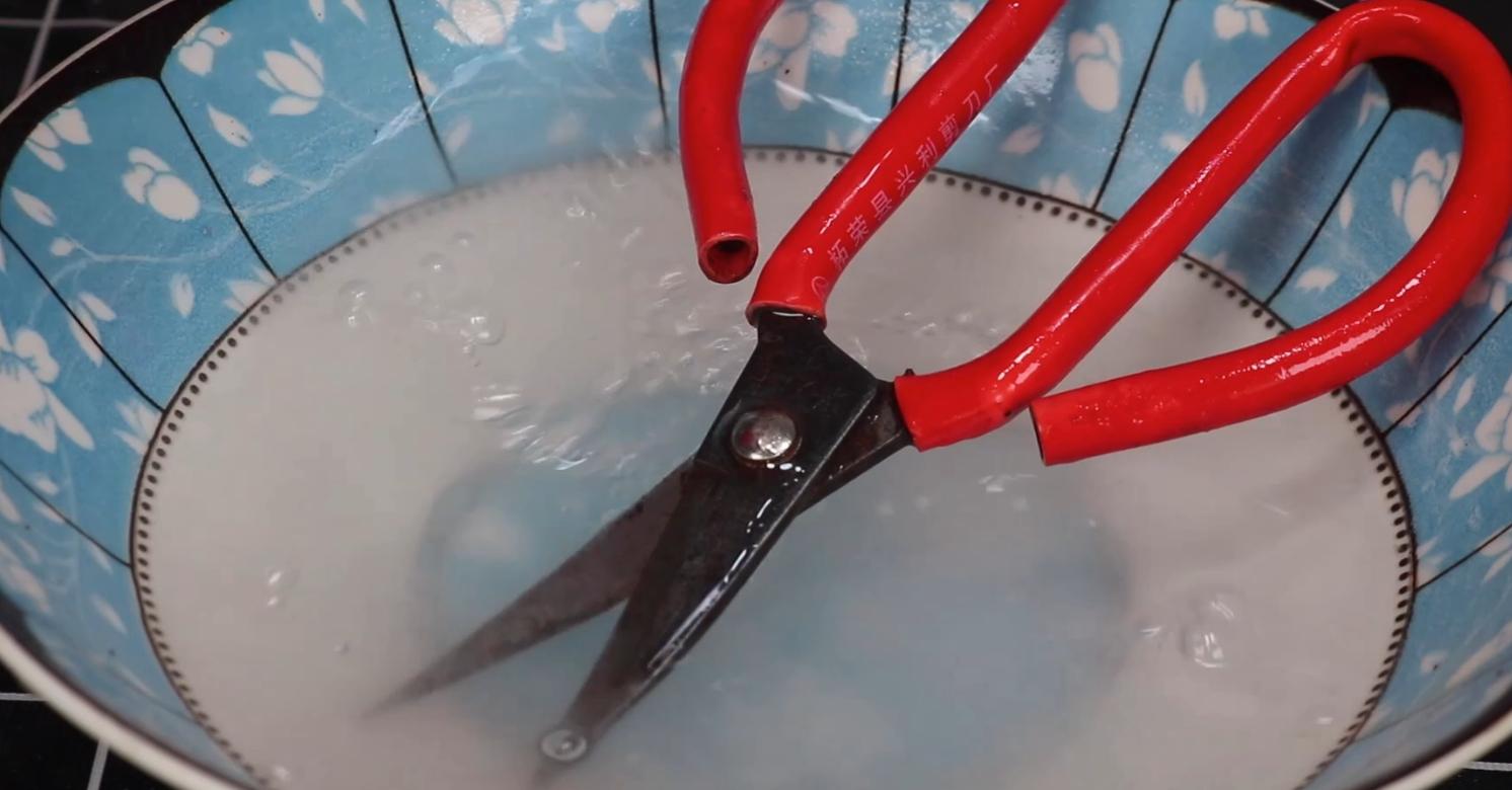 剪刀怎么处理才能变锋利,旧剪刀怎么修复锋利